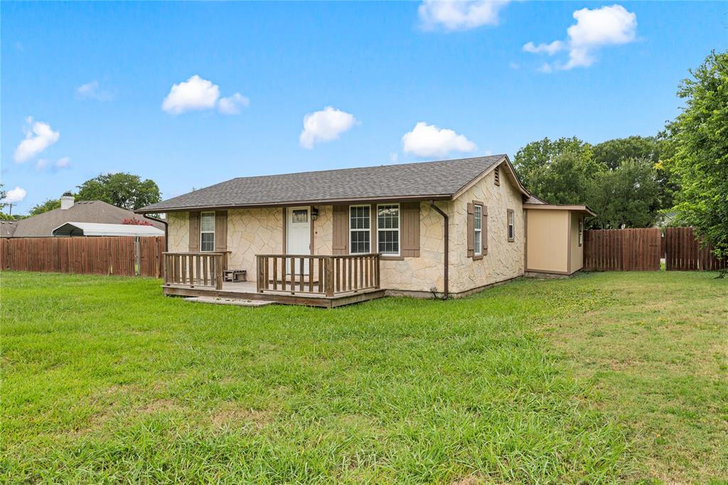 1305 S Robinson Drive Property Photo 1