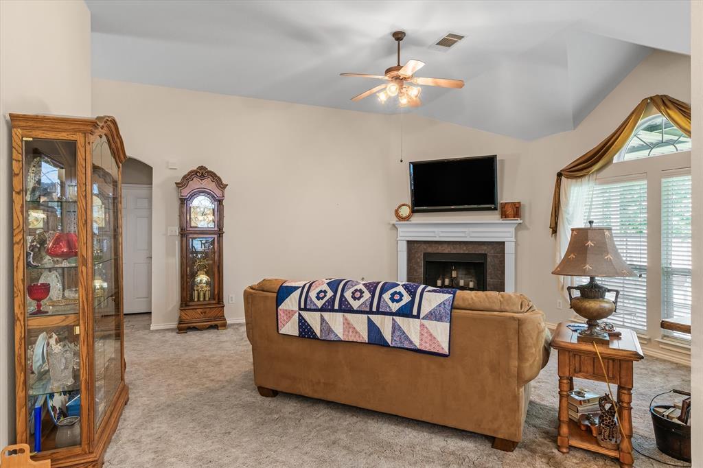2114 Pecan Ridge Drive Property Photo 15