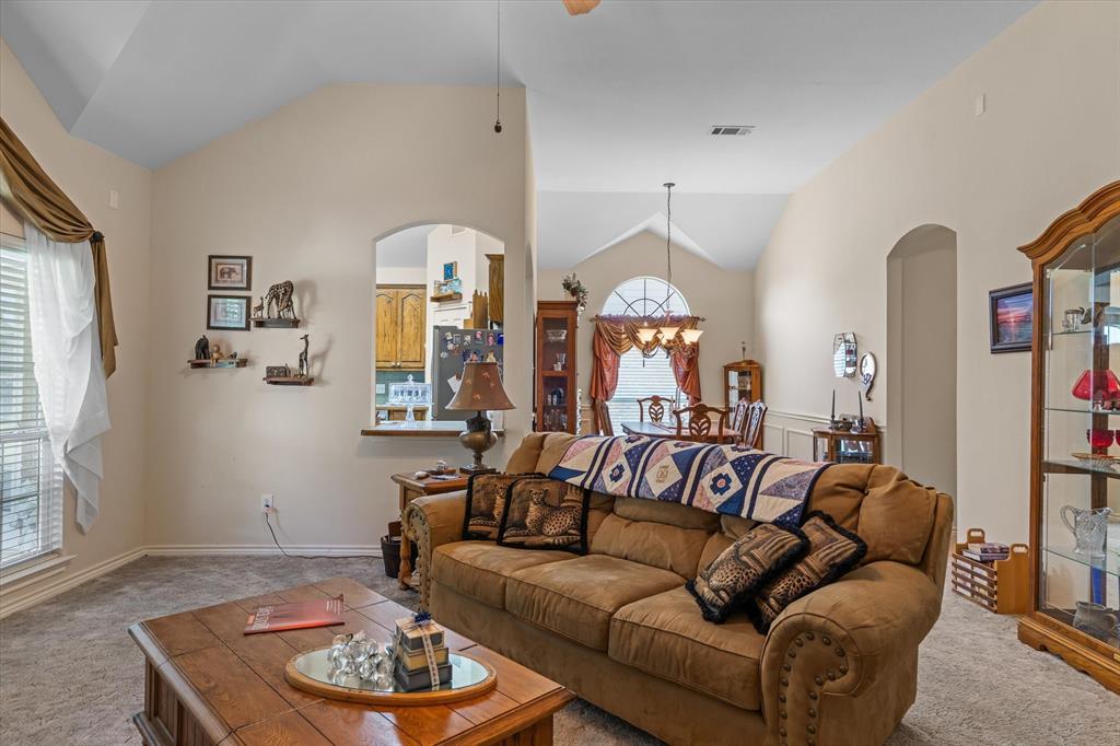 2114 Pecan Ridge Drive Property Photo 25