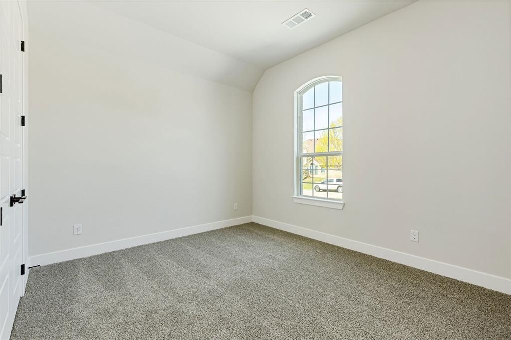 208 Bristol Lane Property Photo 19