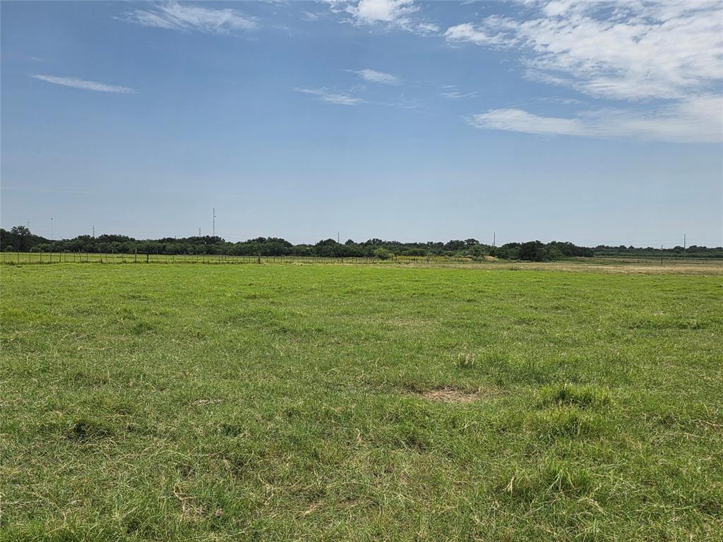 2251 Fm 585 Property Photo 34