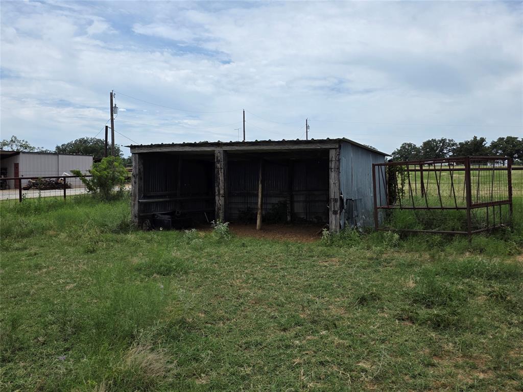 2251 Fm 585 Property Photo 37