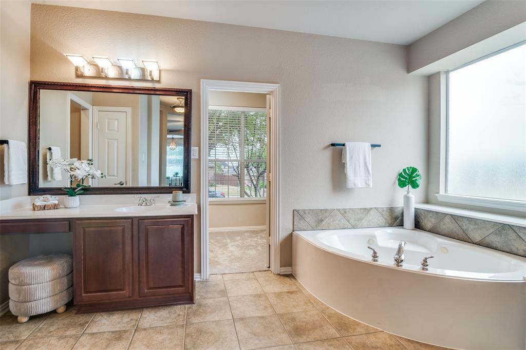 1318 Coastal Drive Property Photo 14