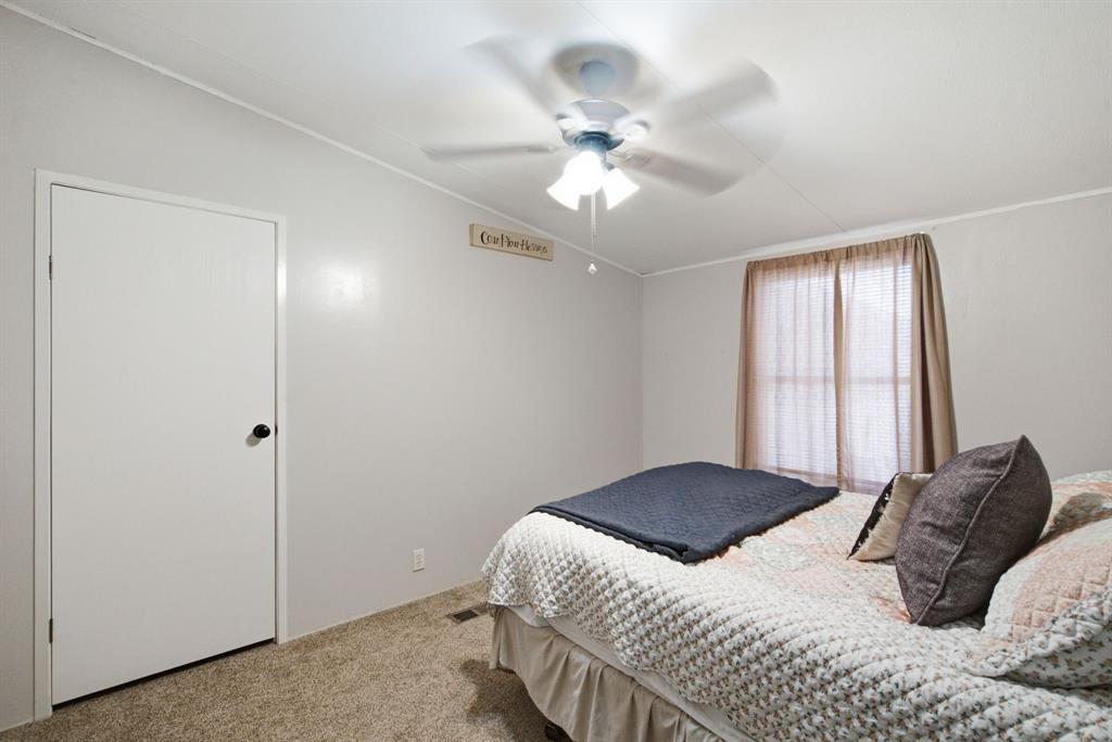 7237 Hayworth Highway Property Photo 6