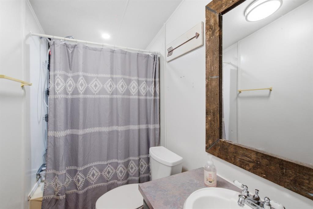 7237 Hayworth Highway Property Photo 7