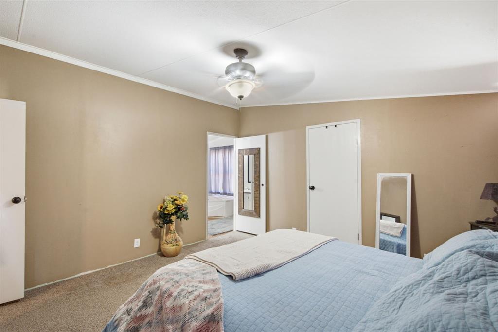7237 Hayworth Highway Property Photo 10