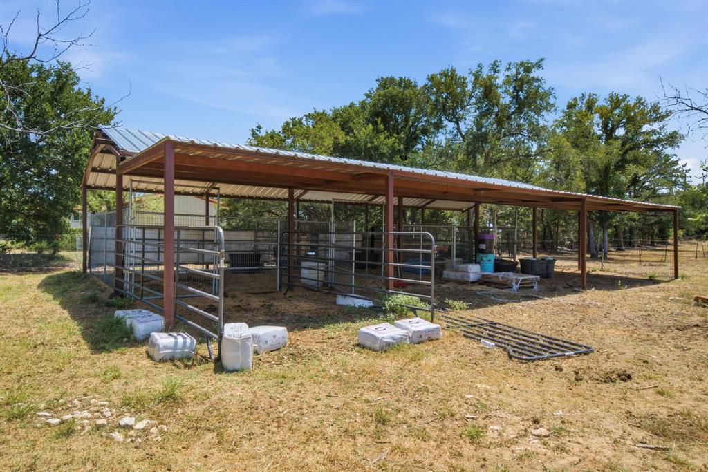 7237 Hayworth Highway Property Photo 32