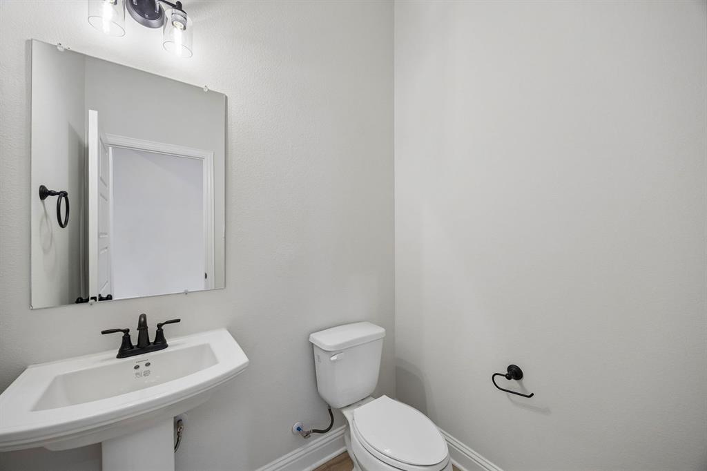 707 Cherry Bark Trail Property Photo 7