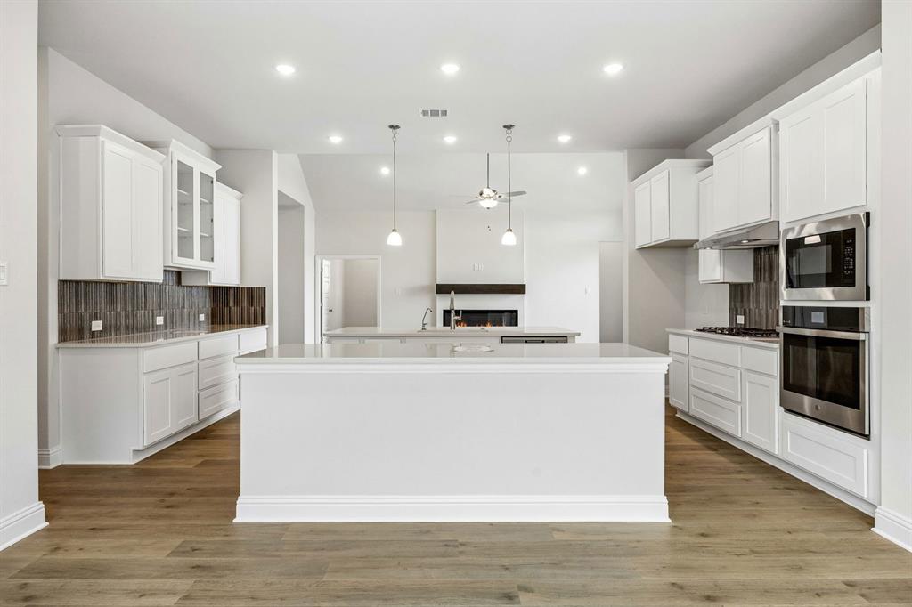707 Cherry Bark Trail Property Photo 8