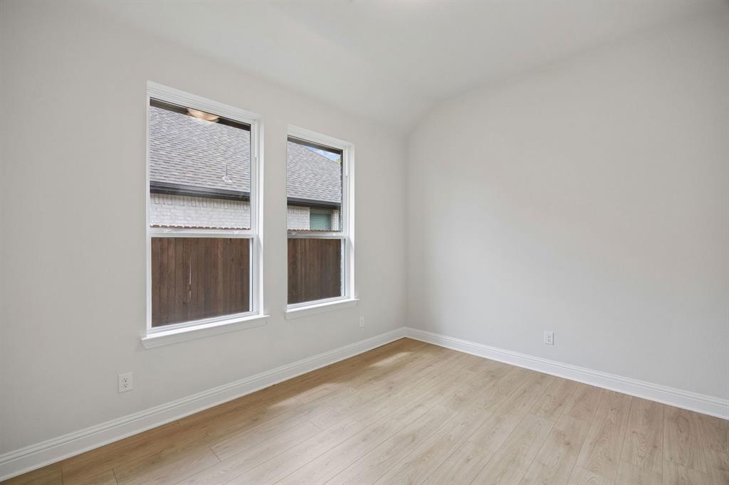 707 Cherry Bark Trail Property Photo 8