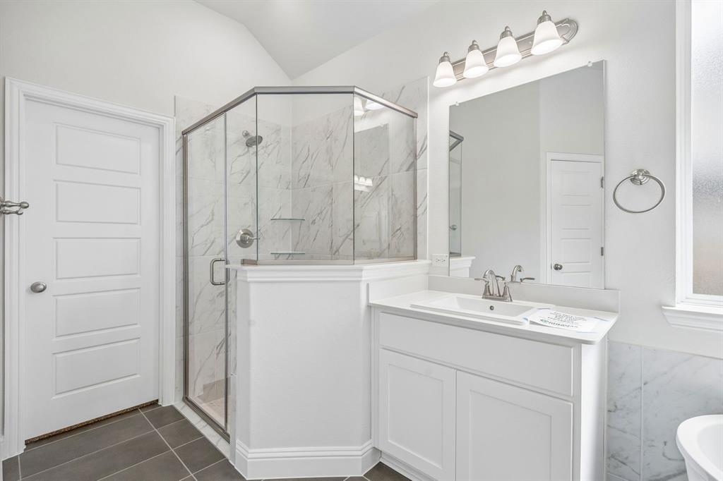 707 Cherry Bark Trail Property Photo 13