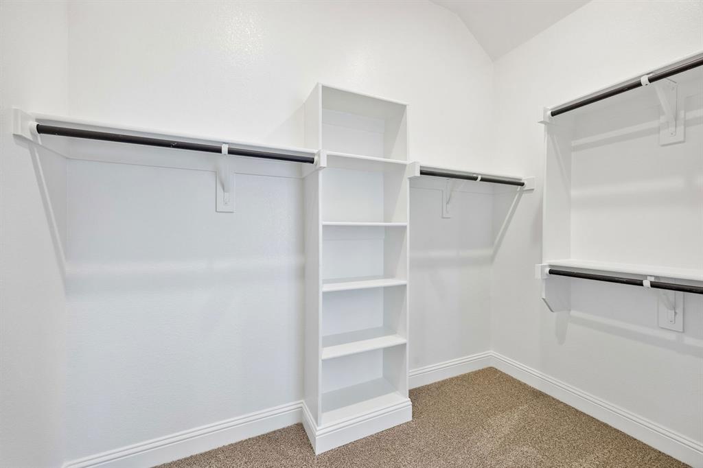 707 Cherry Bark Trail Property Photo 14