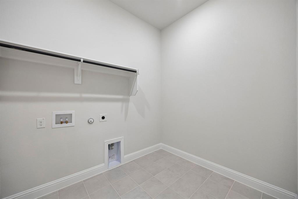 707 Cherry Bark Trail Property Photo 16
