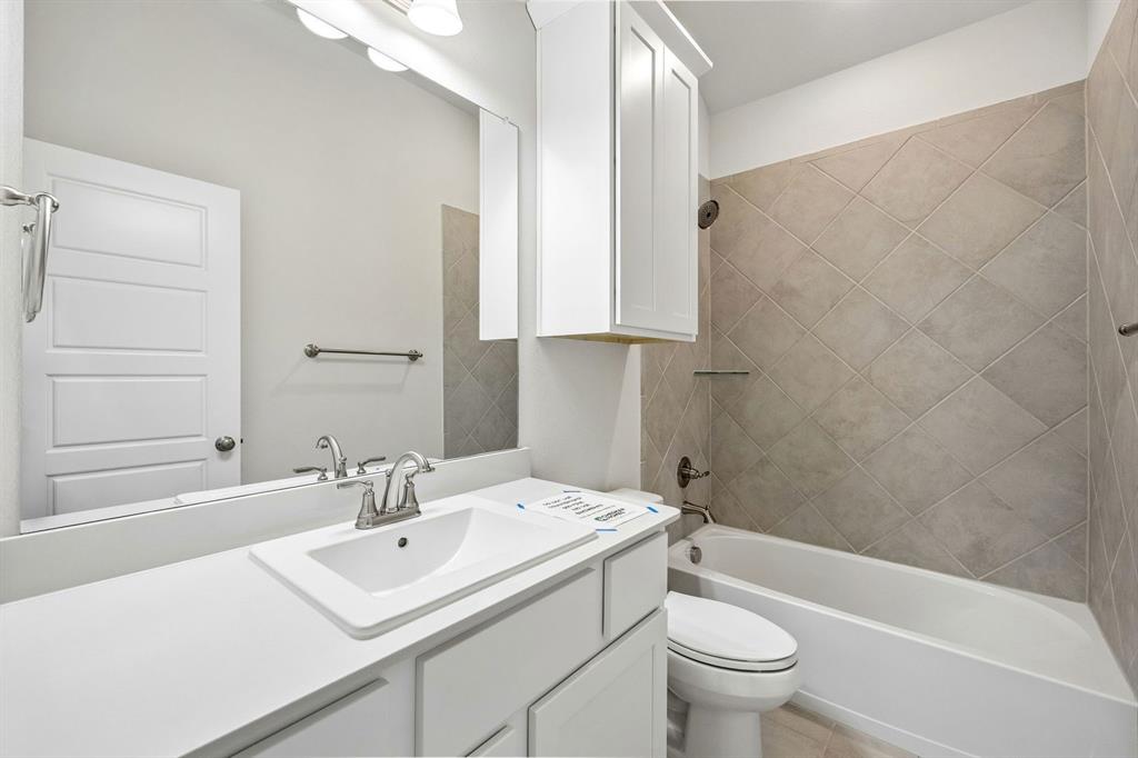 707 Cherry Bark Trail Property Photo 17