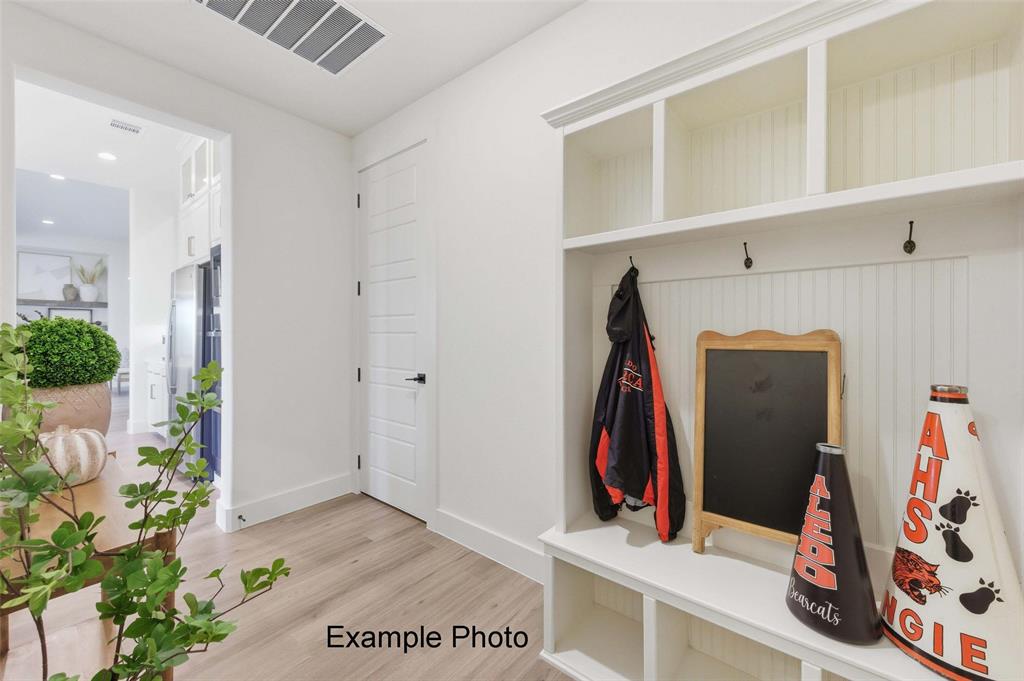1033 Switchgrass Property Photo 16