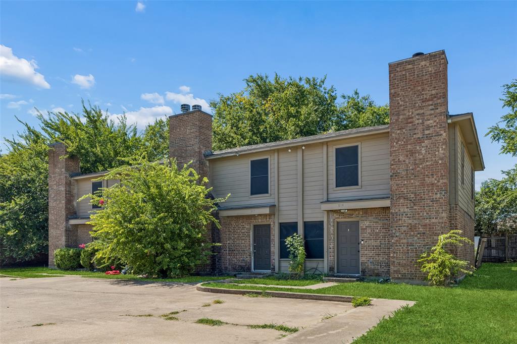 313 Cambridge Drive Property Photo 3