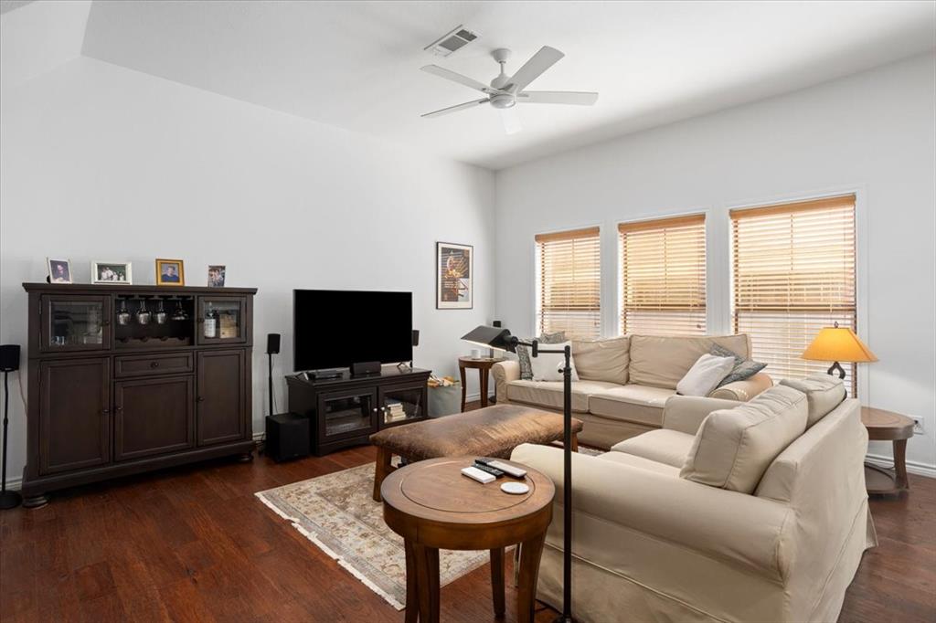 6113 Portrush Drive Property Photo 13
