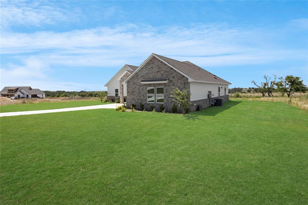 1020 Don Eve Court Property Photo 8