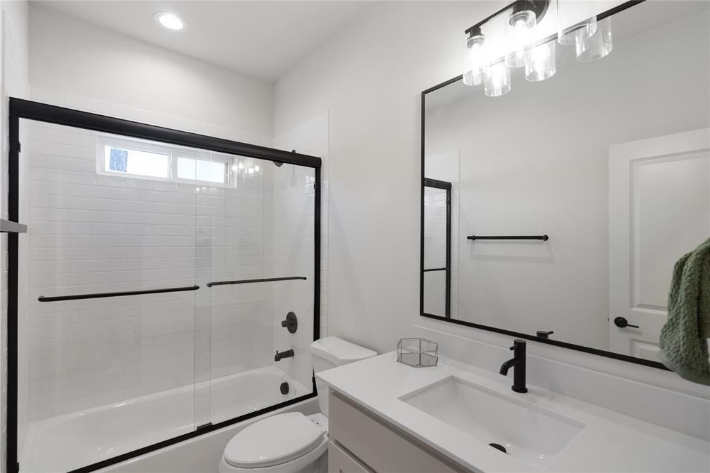 1020 Don Eve Court Property Photo 35