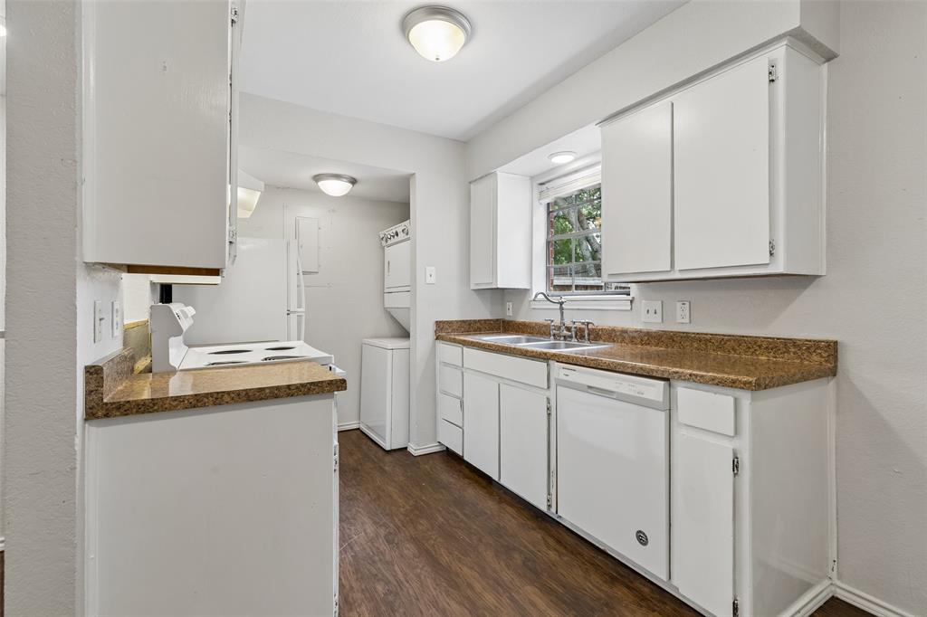 405 Cambridge Drive Property Photo 15