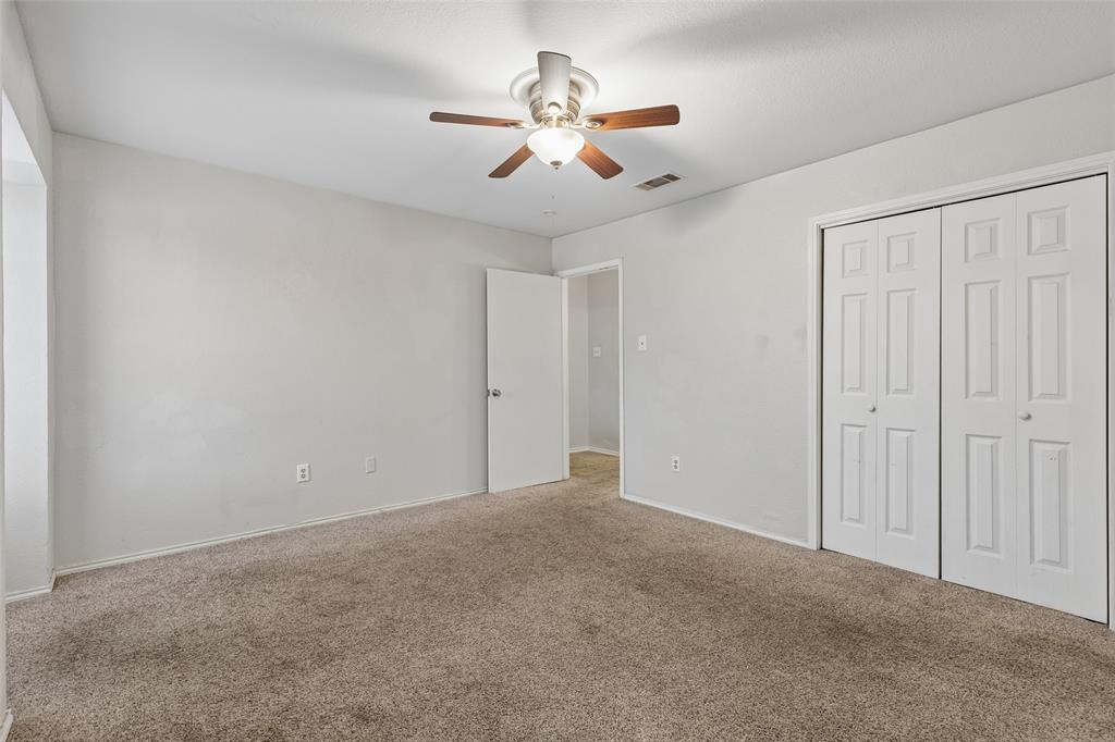 405 Cambridge Drive Property Photo 20
