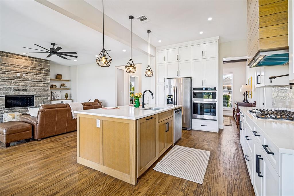 2904 Terrytown Property Photo 6