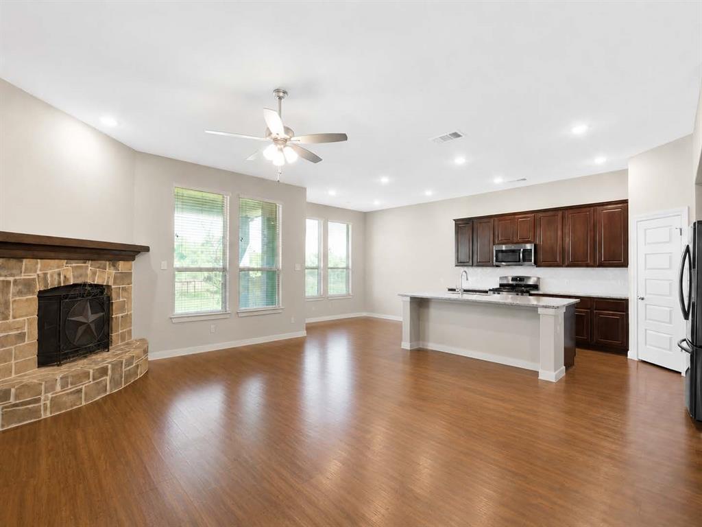 5249 Dolph Briscoe Drive Property Photo 5