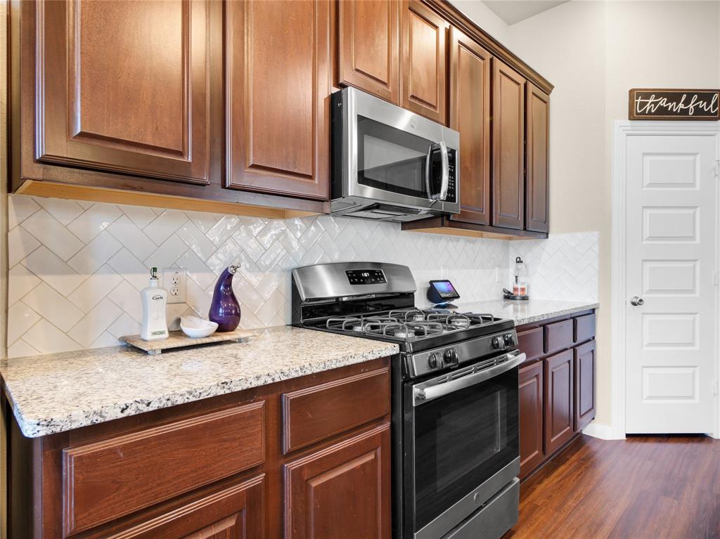 5249 Dolph Briscoe Drive Property Photo 11