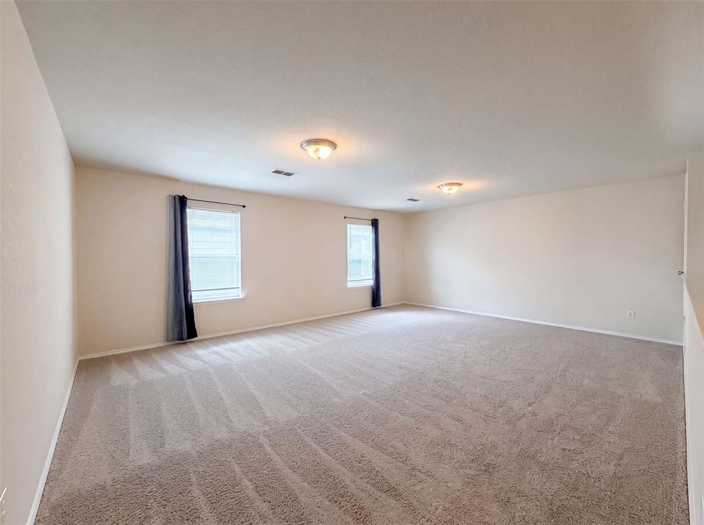 9165 Blackstone Drive Property Photo 4