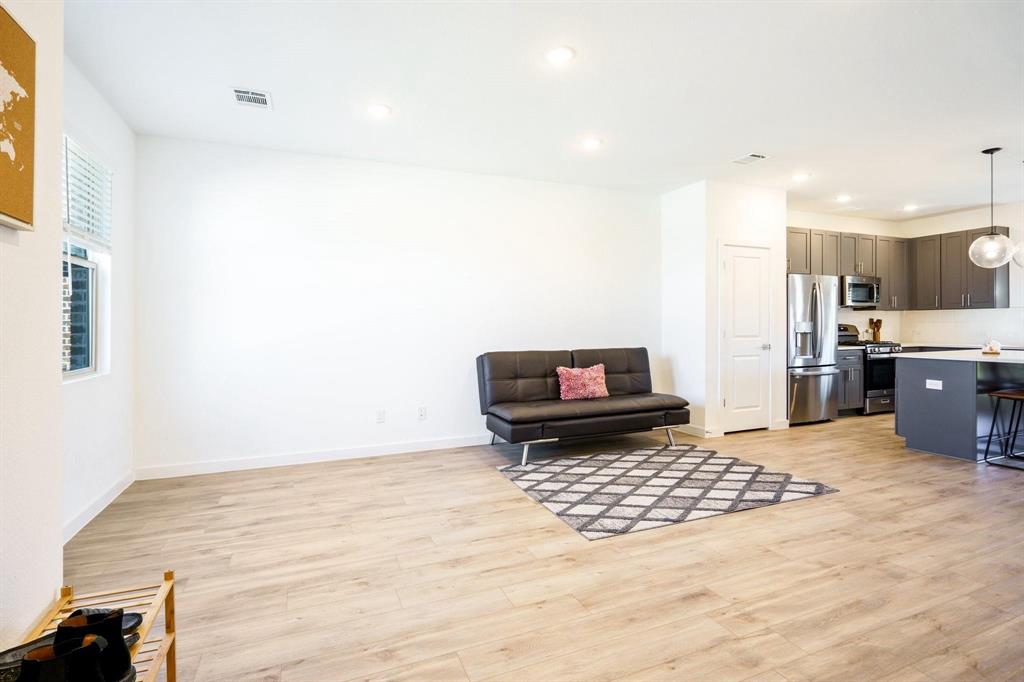 2608 Ontario Drive Property Photo 11
