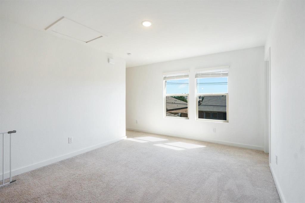 2608 Ontario Drive Property Photo 13