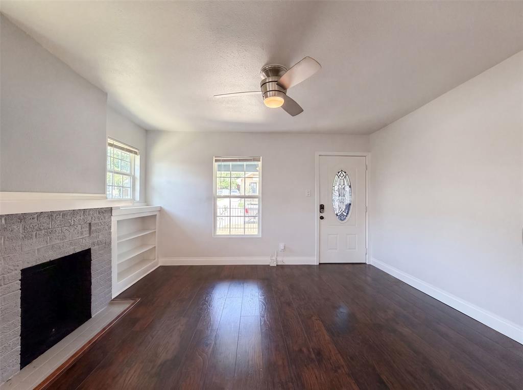 2832 Avenue I Property Photo 7