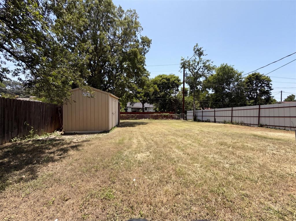 2832 Avenue I Property Photo 15