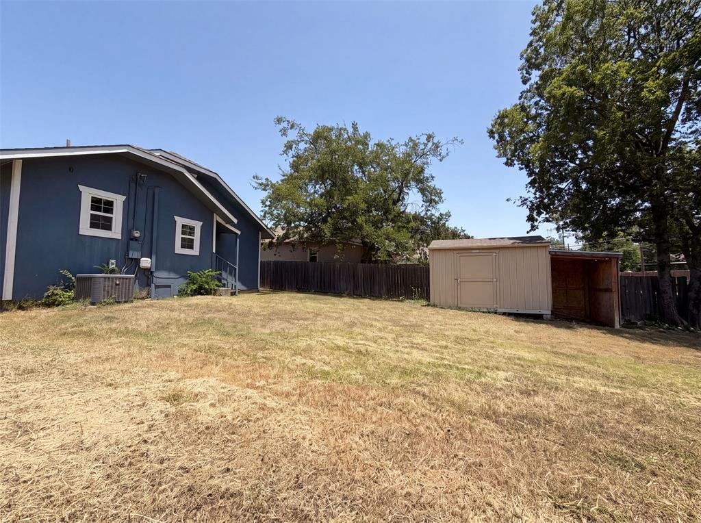2832 Avenue I Property Photo 16
