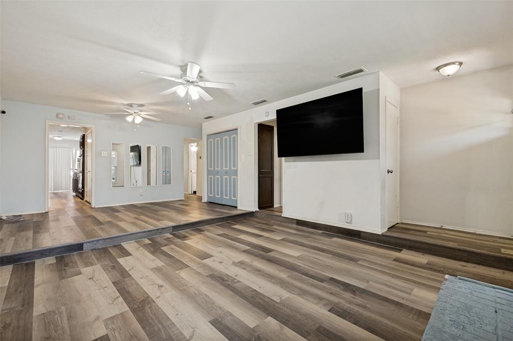 9650 Bryson Drive Property Photo 2
