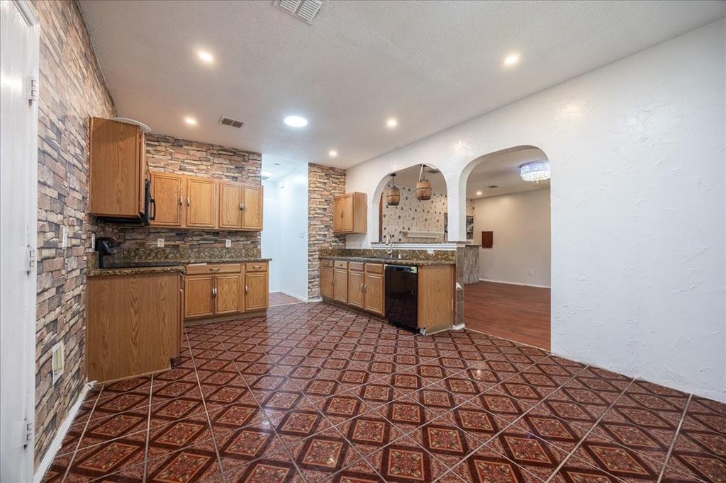 308 Autumn Park Property Photo 16