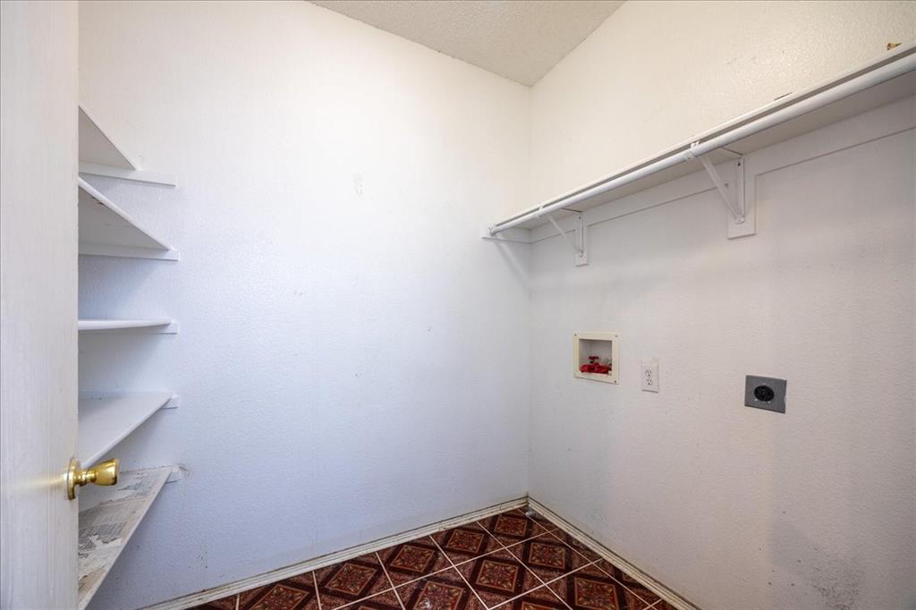 308 Autumn Park Property Photo 19
