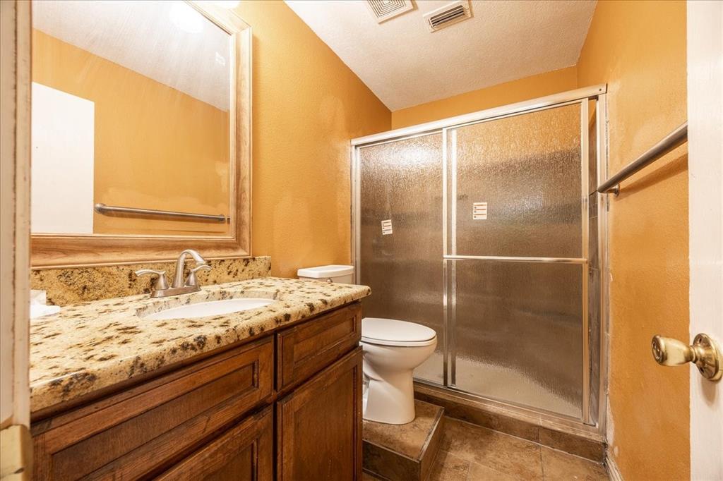 308 Autumn Park Property Photo 31