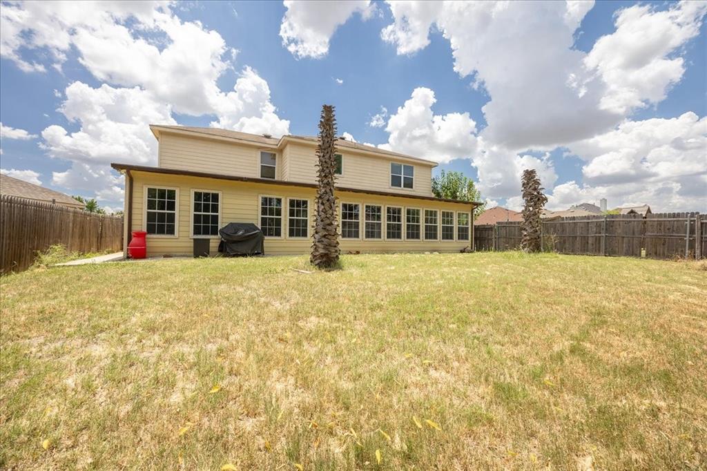308 Autumn Park Property Photo 40