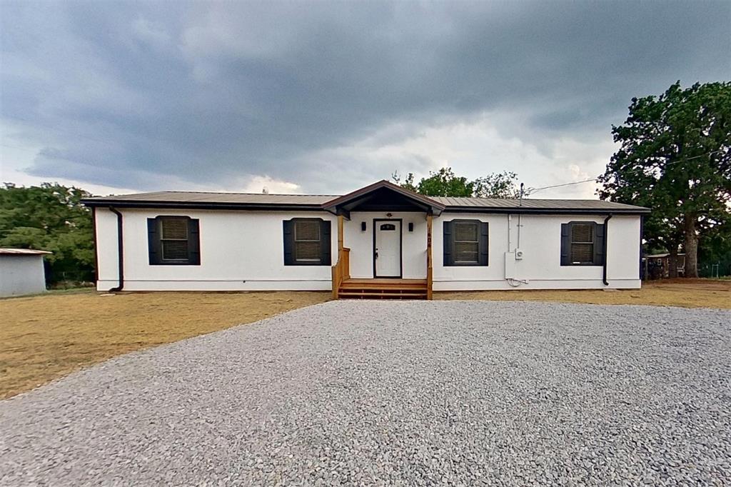 1404 Arvel Circle Property Photo 1