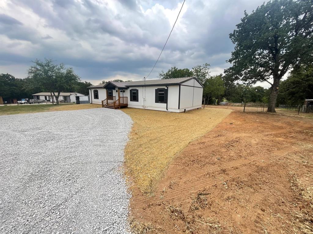 1404 Arvel Circle Property Photo 3