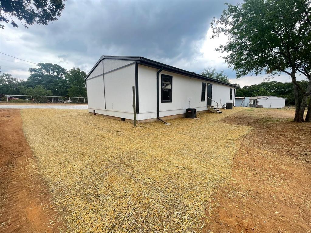 1404 Arvel Circle Property Photo 4
