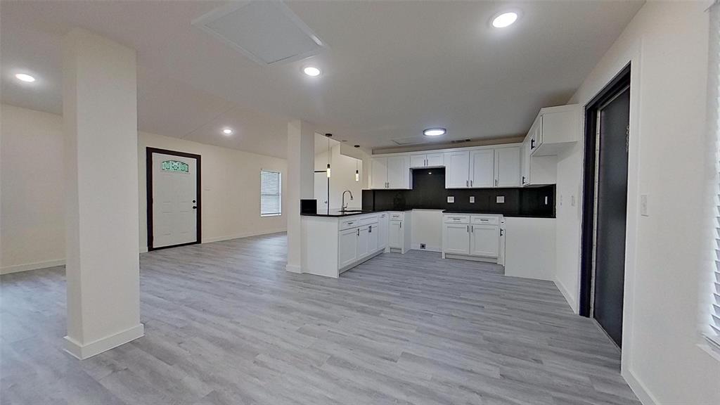 1404 Arvel Circle Property Photo 6
