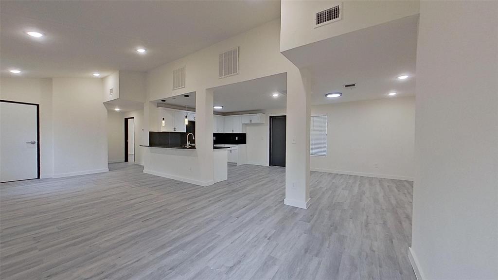 1404 Arvel Circle Property Photo 8