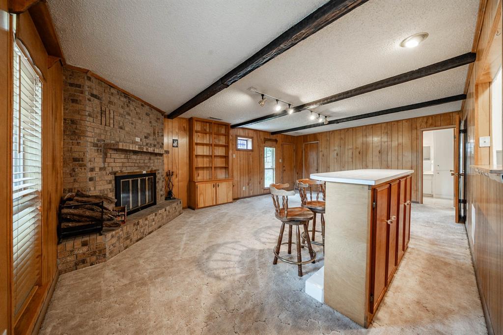 909 S Anson Property Photo 7
