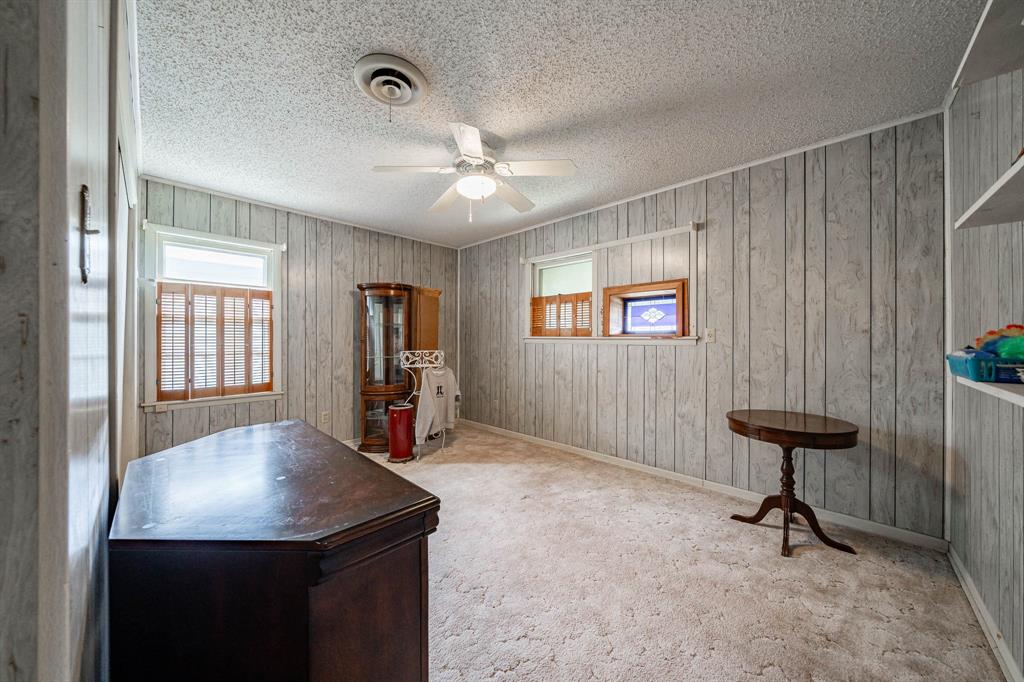 909 S Anson Property Photo 13