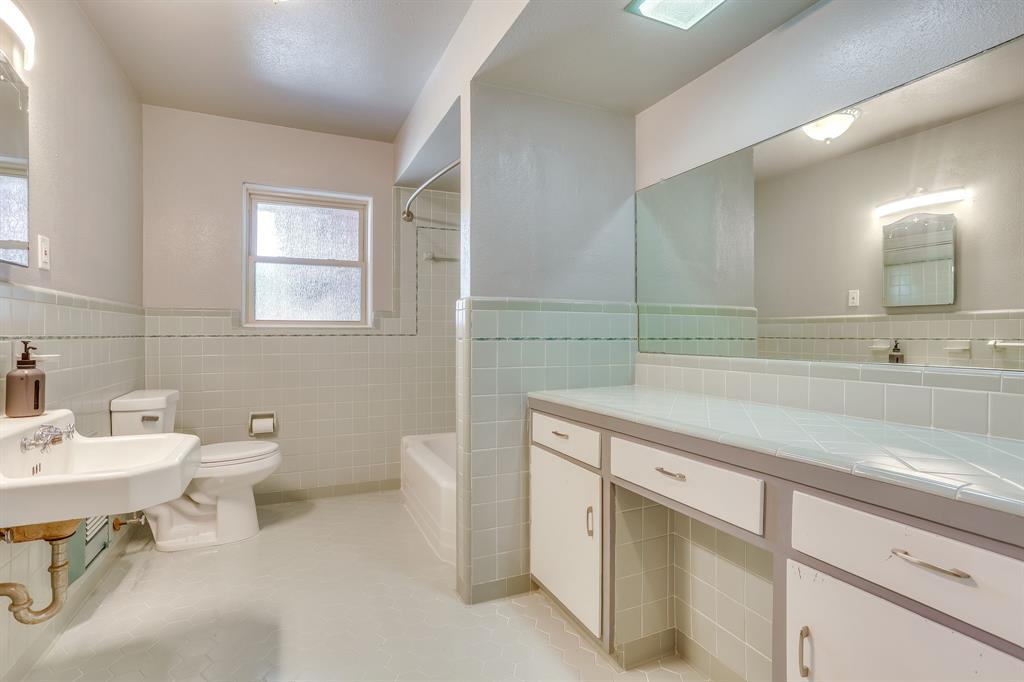 1839 Shelmire Drive Property Photo 27