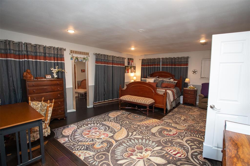 1430 Point Road Property Photo 8