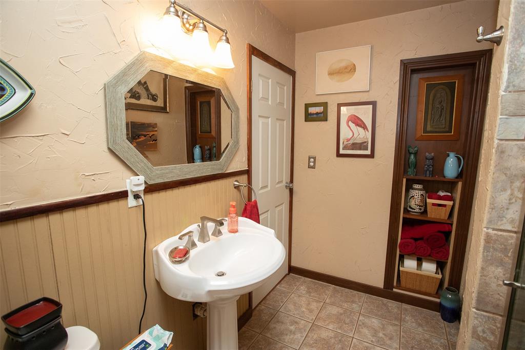 1430 Point Road Property Photo 14