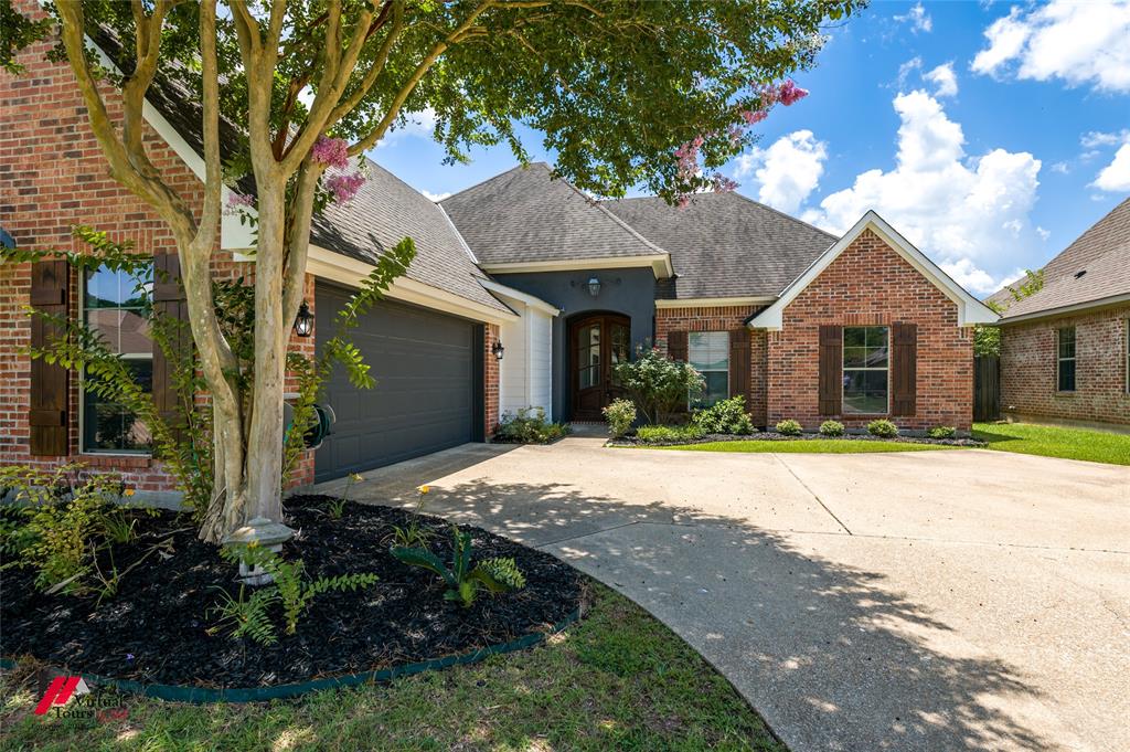 9905 Loveland Court Property Photo 1